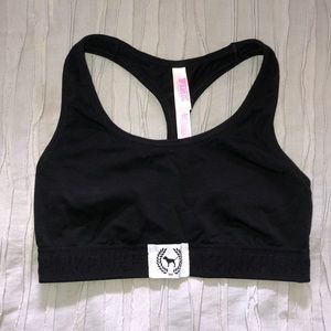 Black sports bra